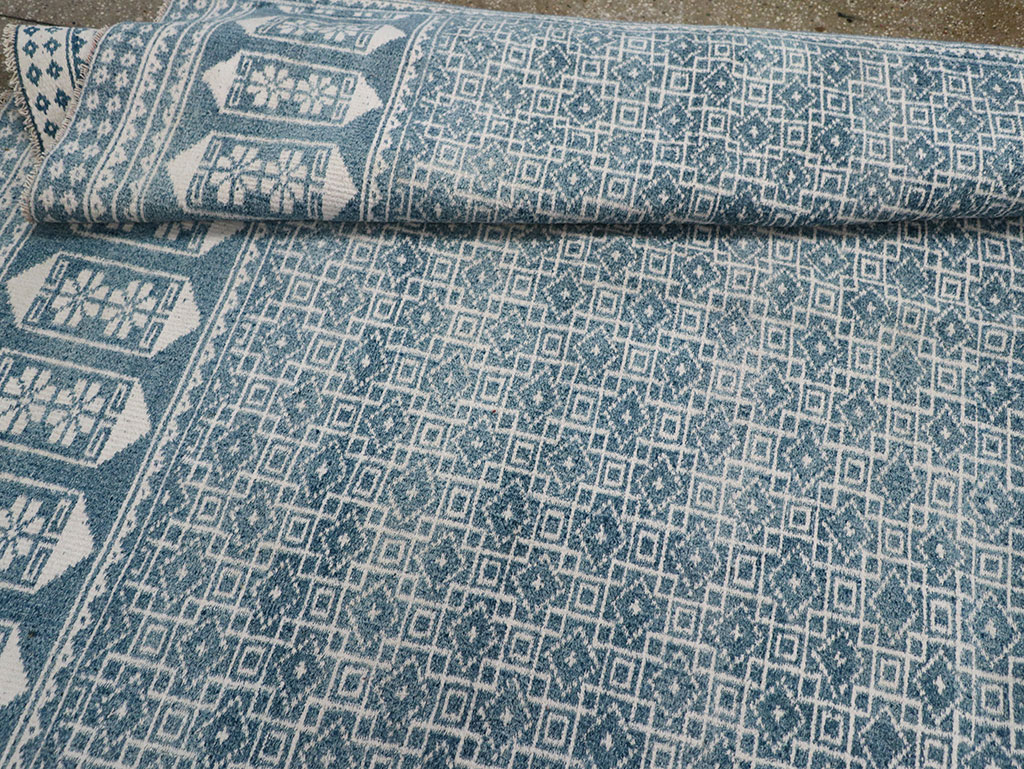 Vintage Turkish Flatweave Kilim Long and Narrow Carpet, No.33114 - Galerie Shabab