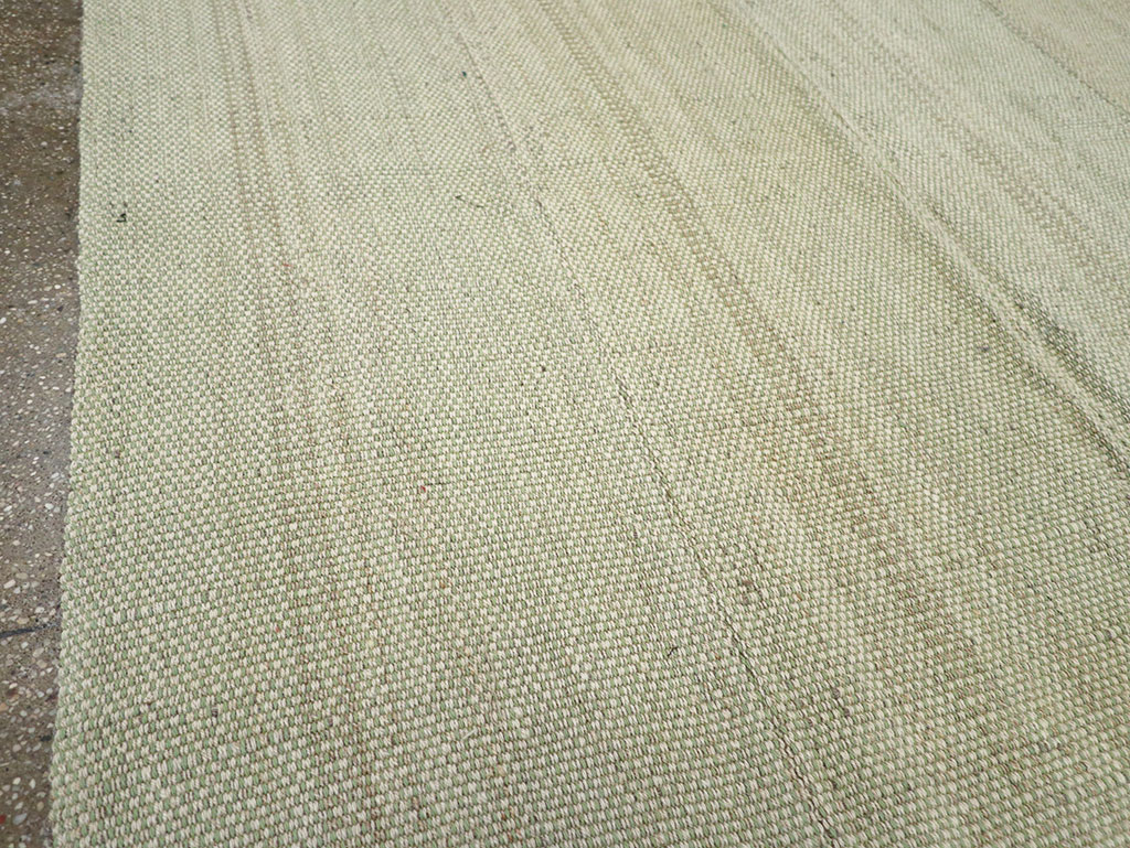 Modern Turkish Flatweave Accent Carpet, No.33115 - Galerie Shabab