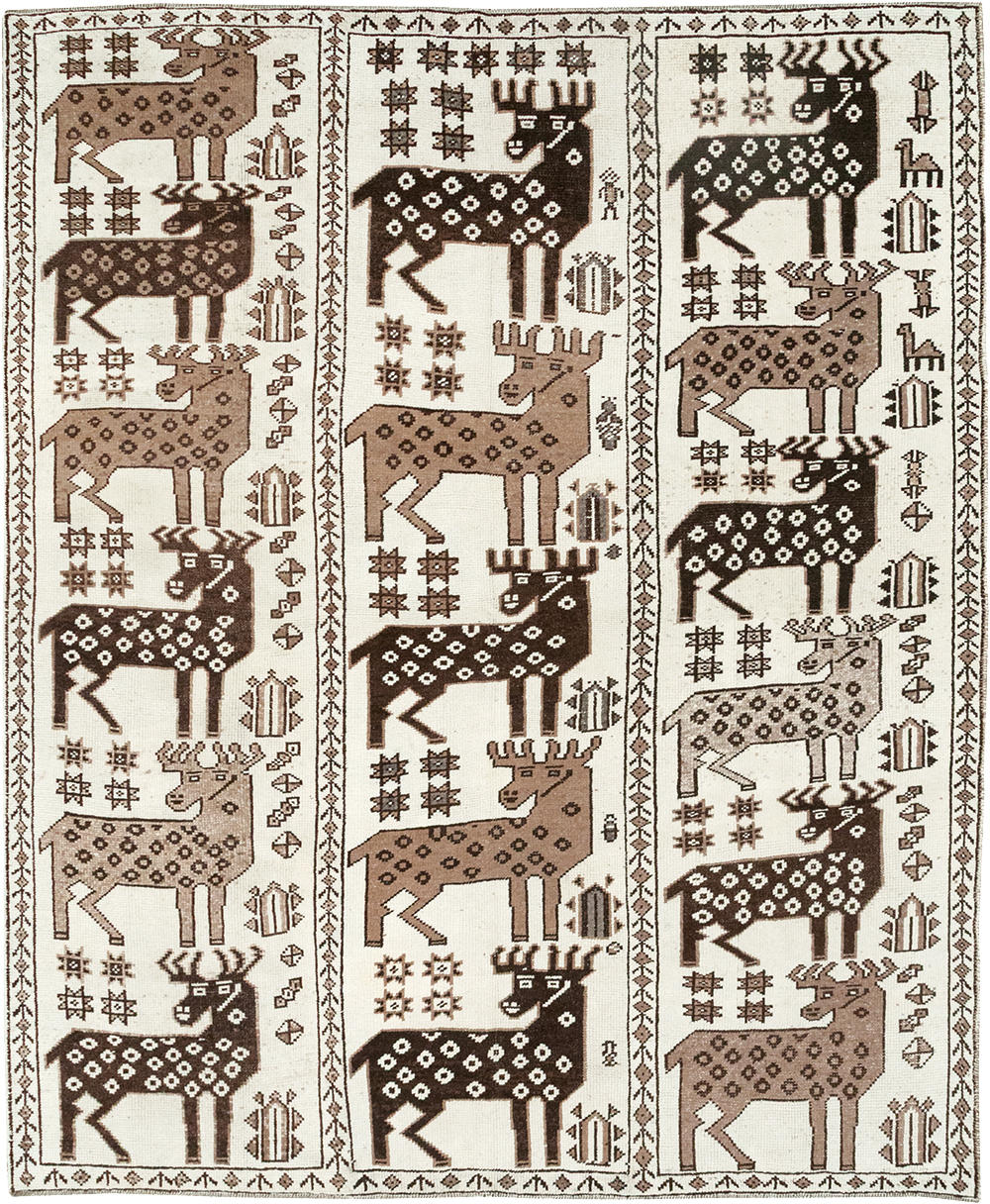 Vintage Turkish Pictorial Room Size Carpet, No.33119 - Galerie Shabab