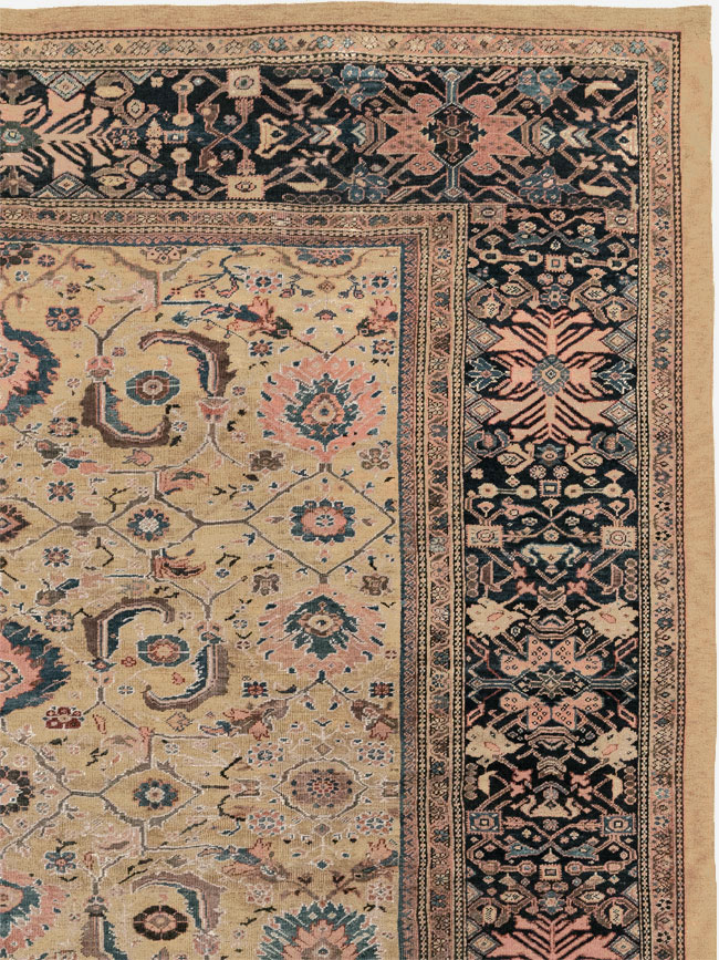 Antique Persian Sultanabad Room Size Carpet, No.33126 - Galerie Shabab