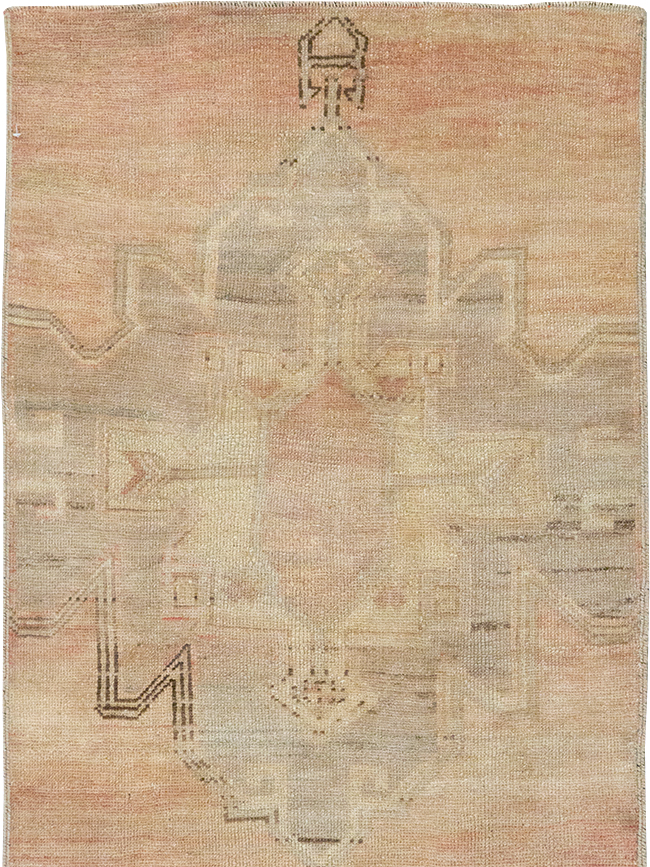 Vintage Turkish Anatolian Runner, No.33131 - Galerie Shabab