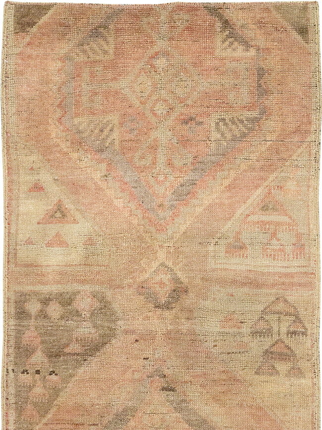 Vintage Turkish Anatolian Runner, No.33132 - Galerie Shabab
