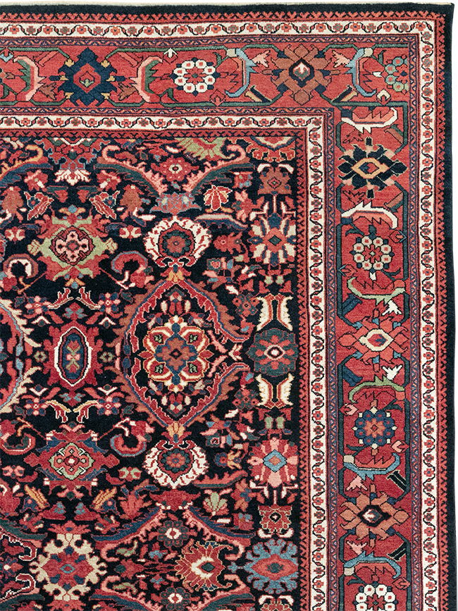 Vintage Persian Mahal Room Size Carpet, No.33140 - Galerie Shabab
