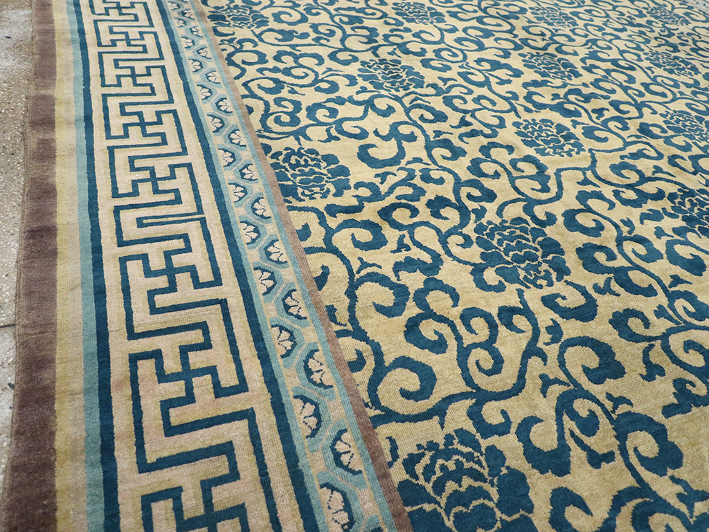 Antique Chinese Peking Room Size Carpet, No.33141 - Galerie Shabab