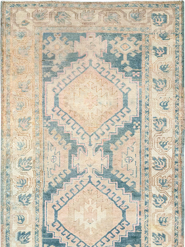 Vintage Persian Heriz Runner, No.33149 - Galerie Shabab