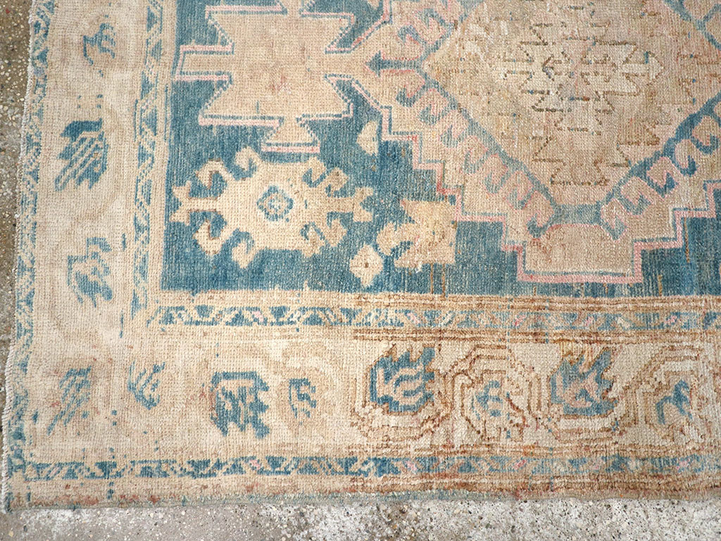 Vintage Persian Heriz Runner, No.33149 - Galerie Shabab