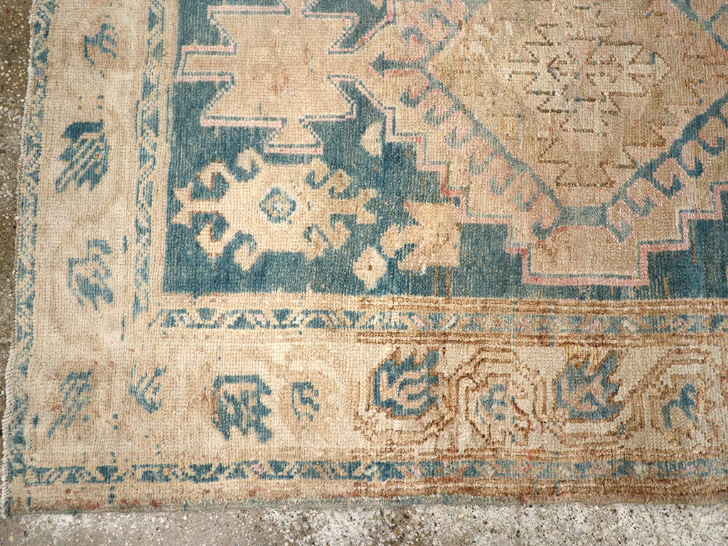 Vintage Persian Heriz Runner, No.33149 - Galerie Shabab