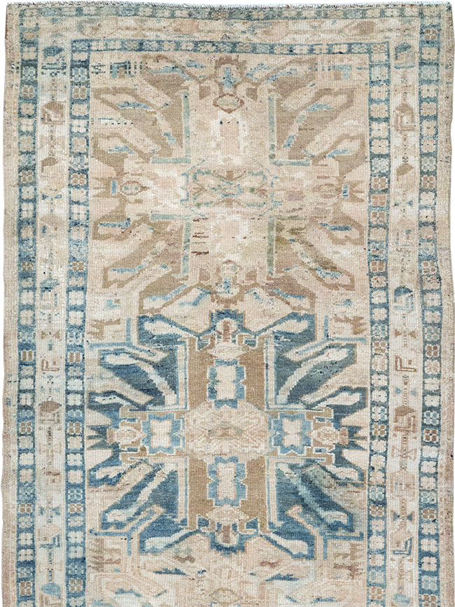 Vintage Persian Karajeh Runner, No.33151 - Galerie Shabab