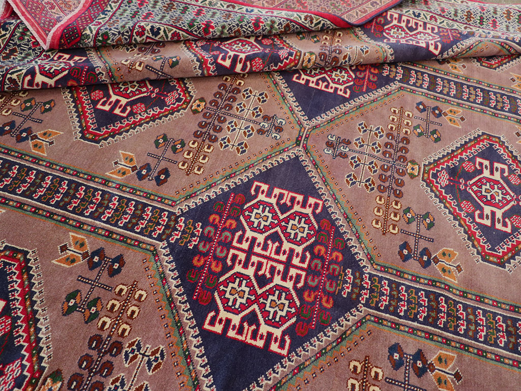 Vintage Persian Turkoman Room Size Carpet, No.33156 - Galerie Shabab