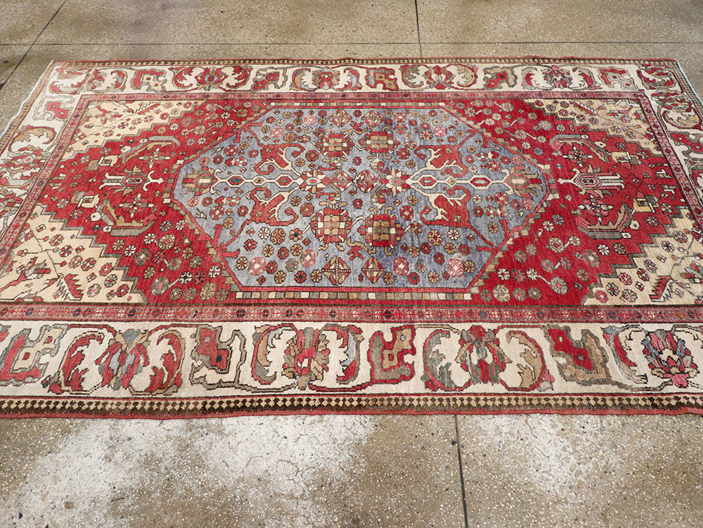 Vintage Persian Tabriz Accent Rug, No.33157 - Galerie Shabab