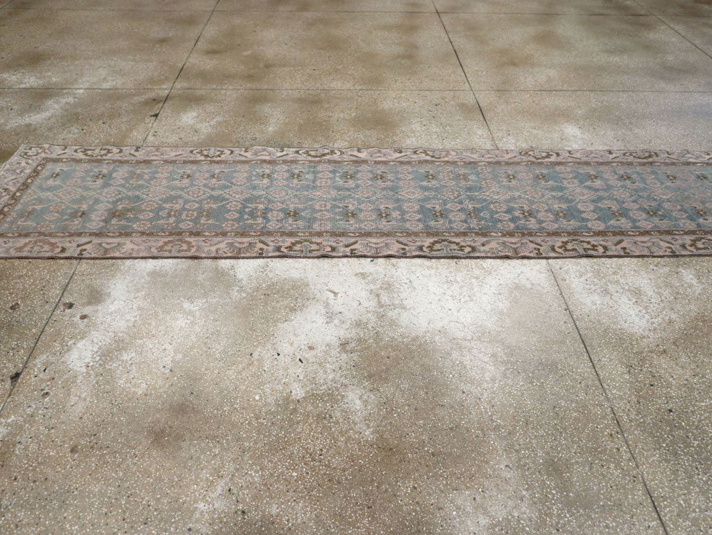 Vintage Persian Malayer Runner, No.33158 - Galerie Shabab