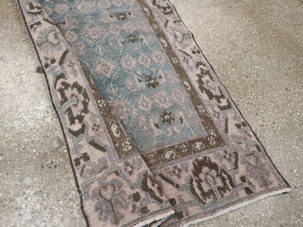 Vintage Persian Malayer Runner, No.33158 - Galerie Shabab