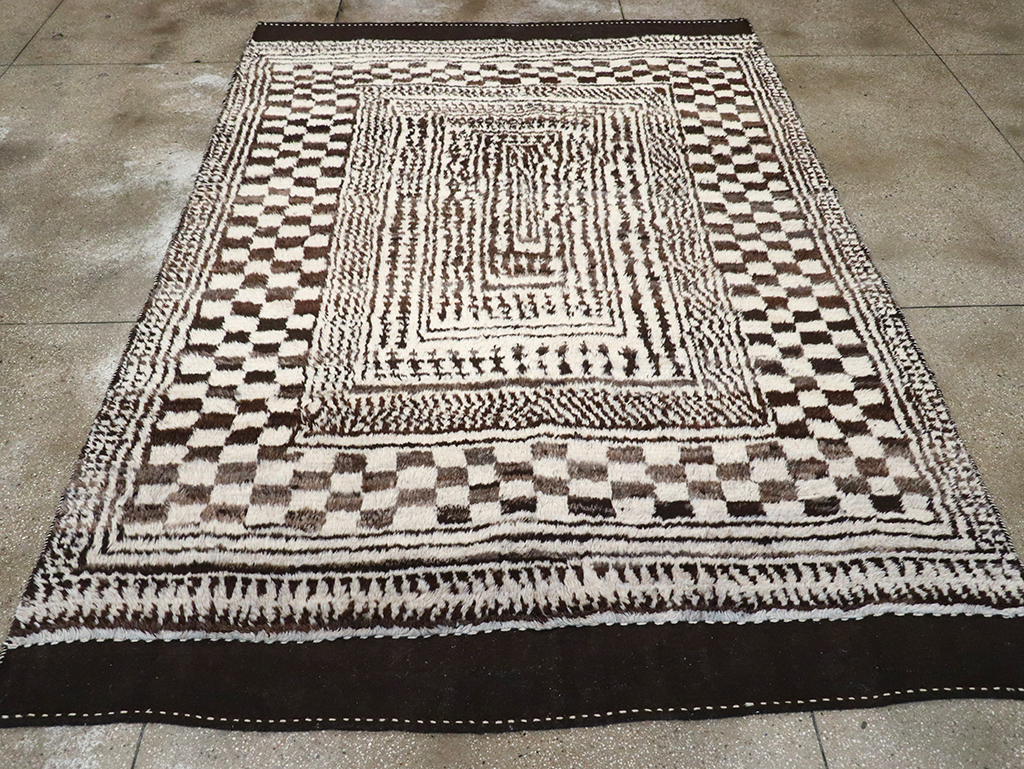 Modern Persian Gabbeh Room Size Carpet, No.33159 - Galerie Shabab