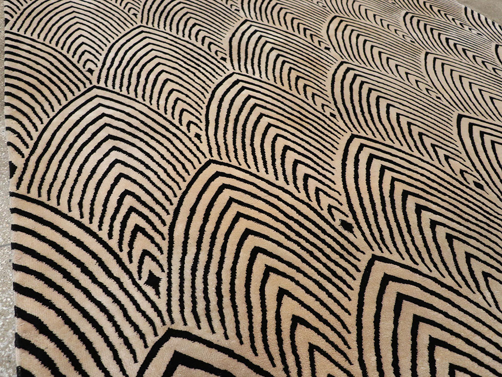 Antique Chinese Art Deco Room Size Carpet, No.33169 - Galerie Shabab