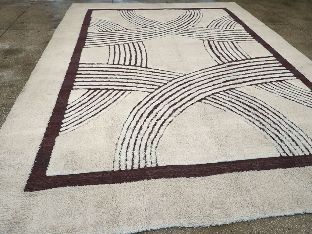 Modern Moroccan Art Deco Room Size Carpet, No.33174 - Galerie Shabab