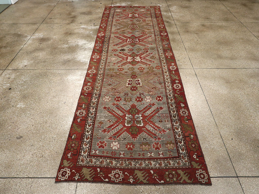 Antique Caucasian Kazak Runner, No.33183 - Galerie Shabab