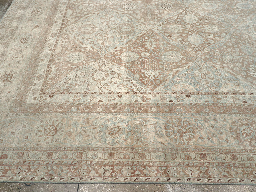 Antique Persian Lavar Kerman Large Square Room Size Carpet, No.33185 - Galerie Shabab