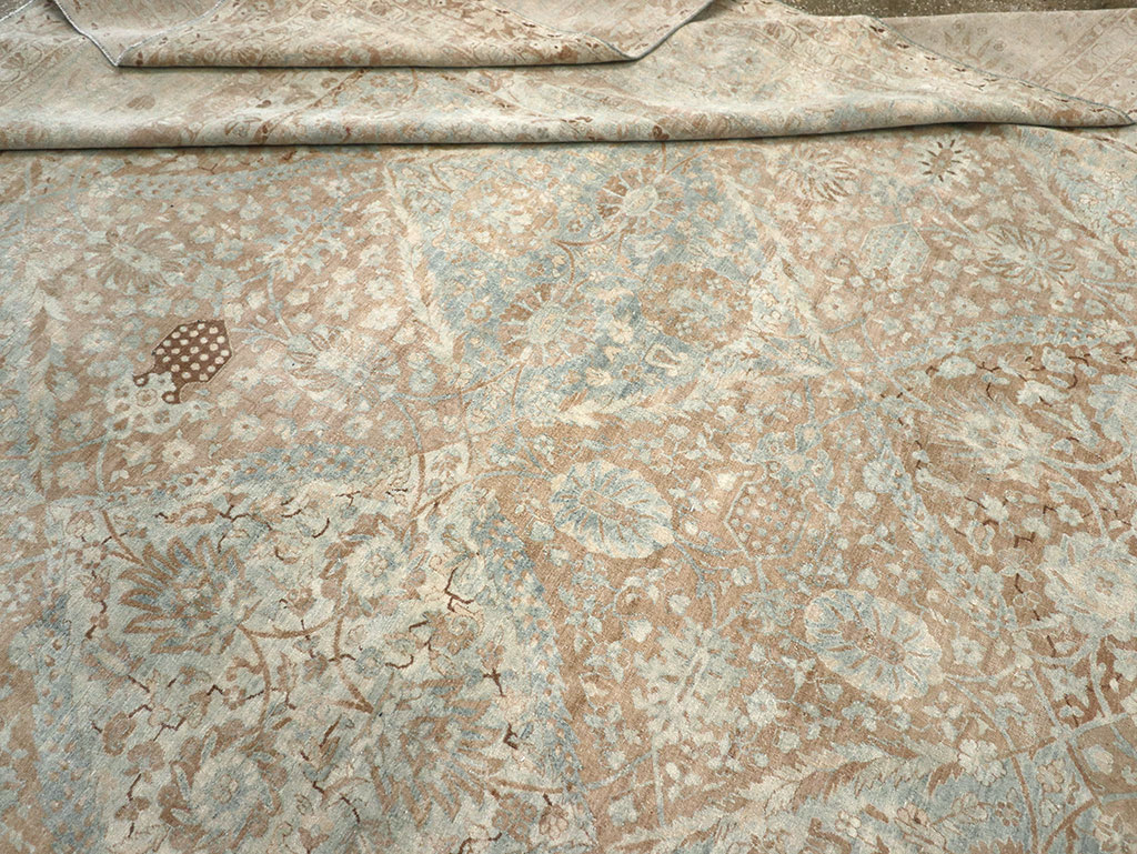 Antique Persian Lavar Kerman Large Square Room Size Carpet, No.33185 - Galerie Shabab