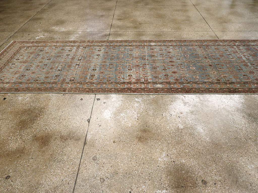 Antique Persian Malayer Long Runner, No.33187 - Galerie Shabab
