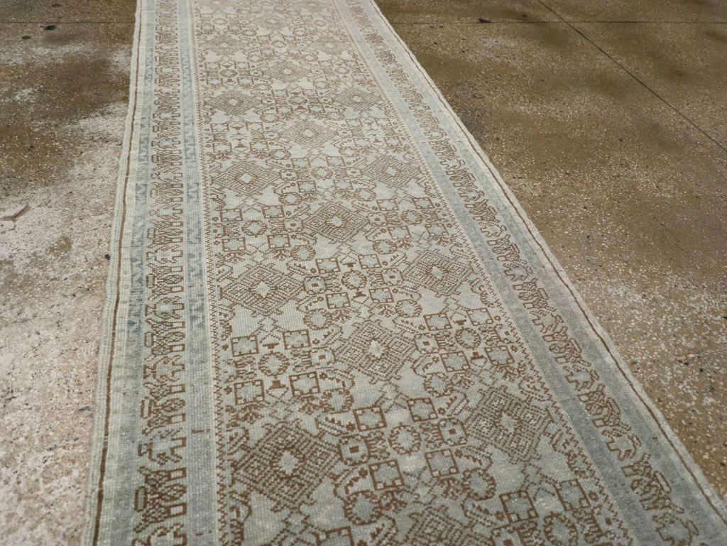 Antique Persian Malayer Long Runner, No.33188 - Galerie Shabab
