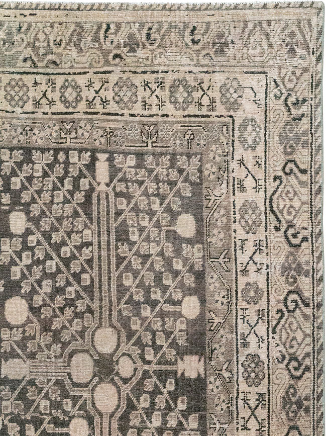 Antique East Turkestan Khotan Accent Rug, No.33189 - Galerie Shabab