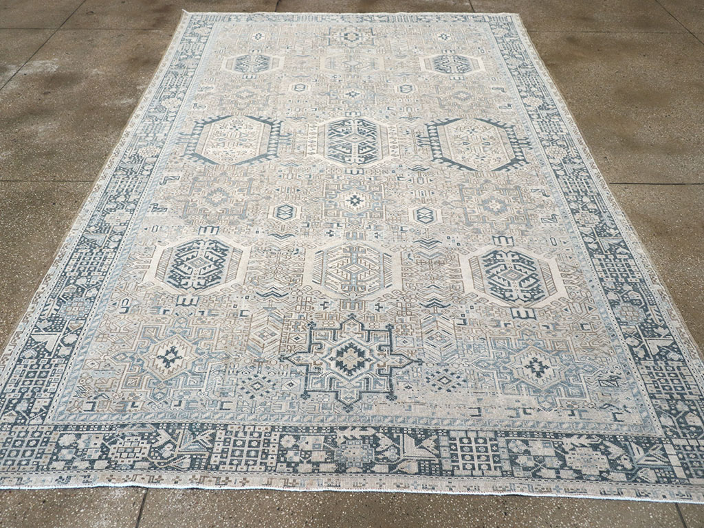 Vintage Persian Karajeh Accent Carpet, No.33194 - Galerie Shabab