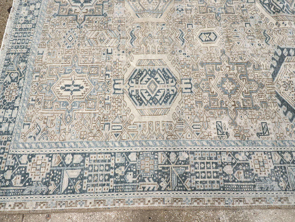 Vintage Persian Karajeh Accent Carpet, No.33194 - Galerie Shabab
