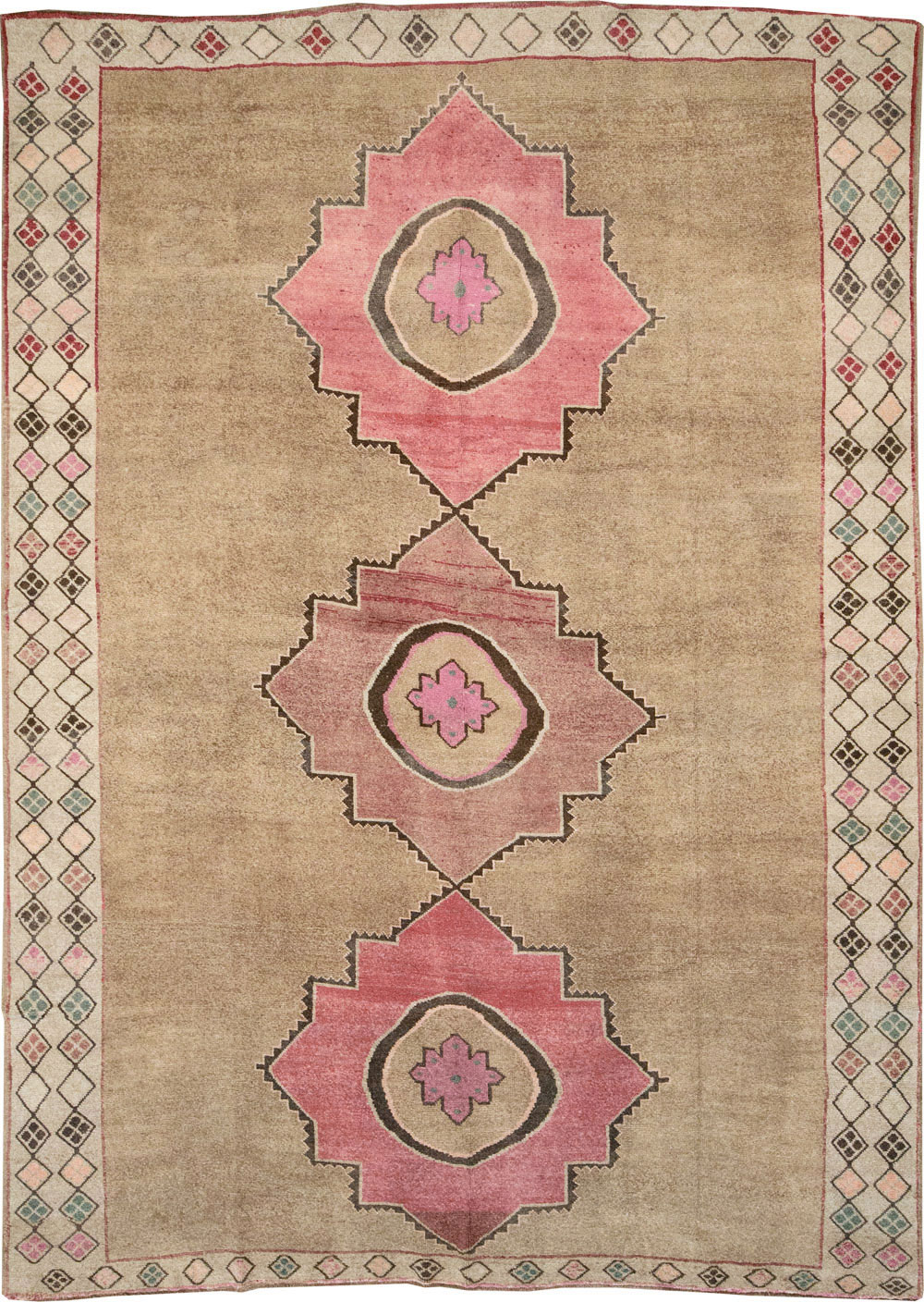Vintage Turkish Anatolian Room Size Carpet, No.33196 - Galerie Shabab