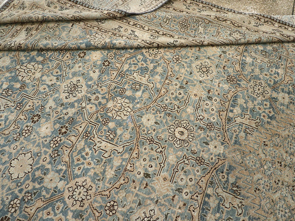 Antique Persian Tabriz Gallery Carpet, No.33201 - Galerie Shabab