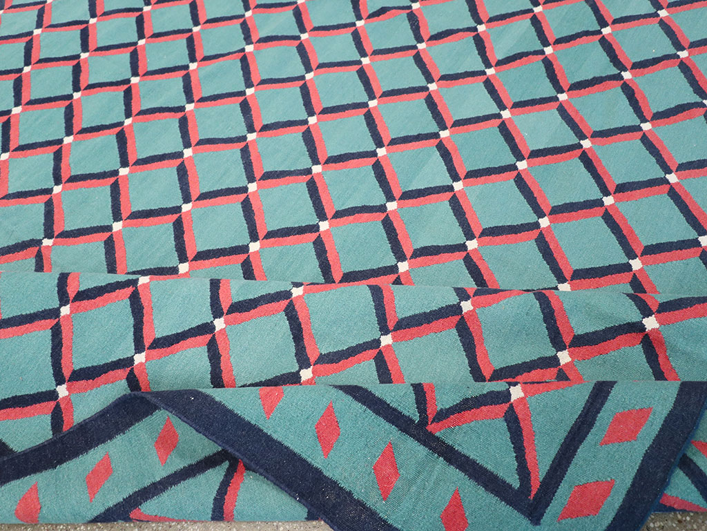 Modern Indian Flatweave Dhurrie Room Size Carpet, No.33202 - Galerie Shabab