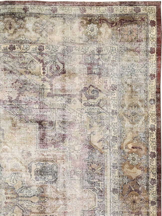 Antique Indian Agra Room Size Carpet, No.33211 - Galerie Shabab