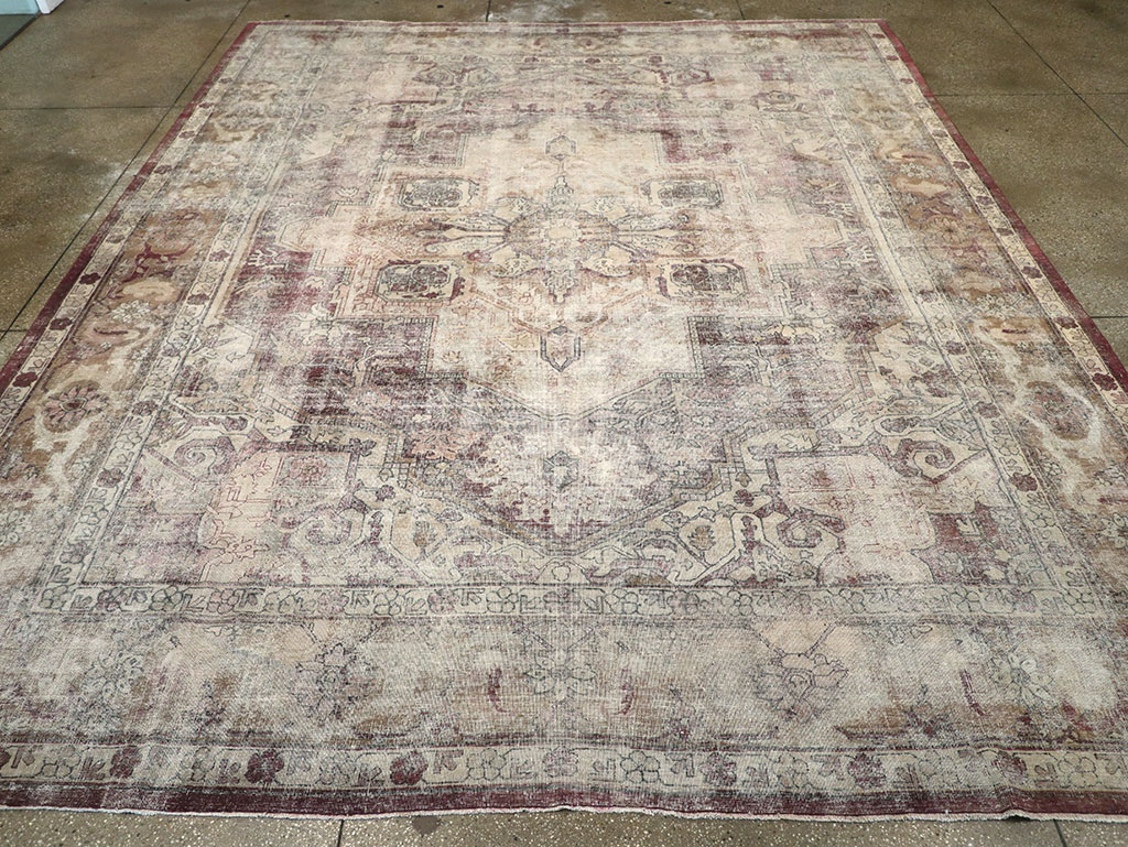 Antique Indian Agra Room Size Carpet, No.33211 - Galerie Shabab
