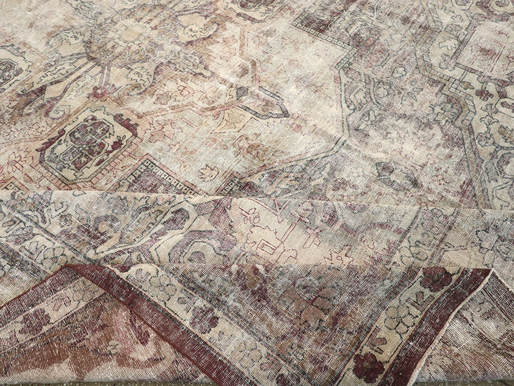 Antique Indian Agra Room Size Carpet, No.33211 - Galerie Shabab