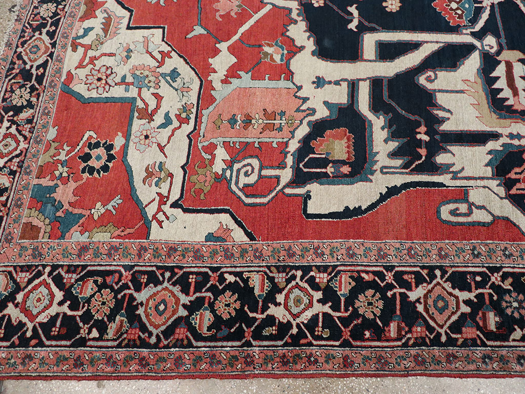 Antique Persian Serapi Room Size Carpet, No.33215 - Galerie Shabab