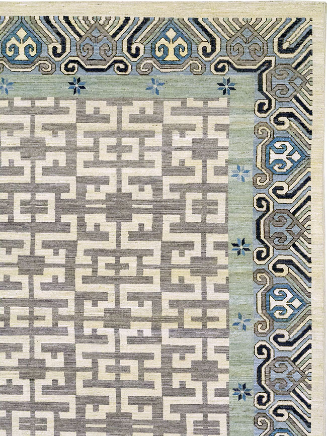 Modern East Turkestan Khotan Room Size Carpet, No.33216 - Galerie Shabab