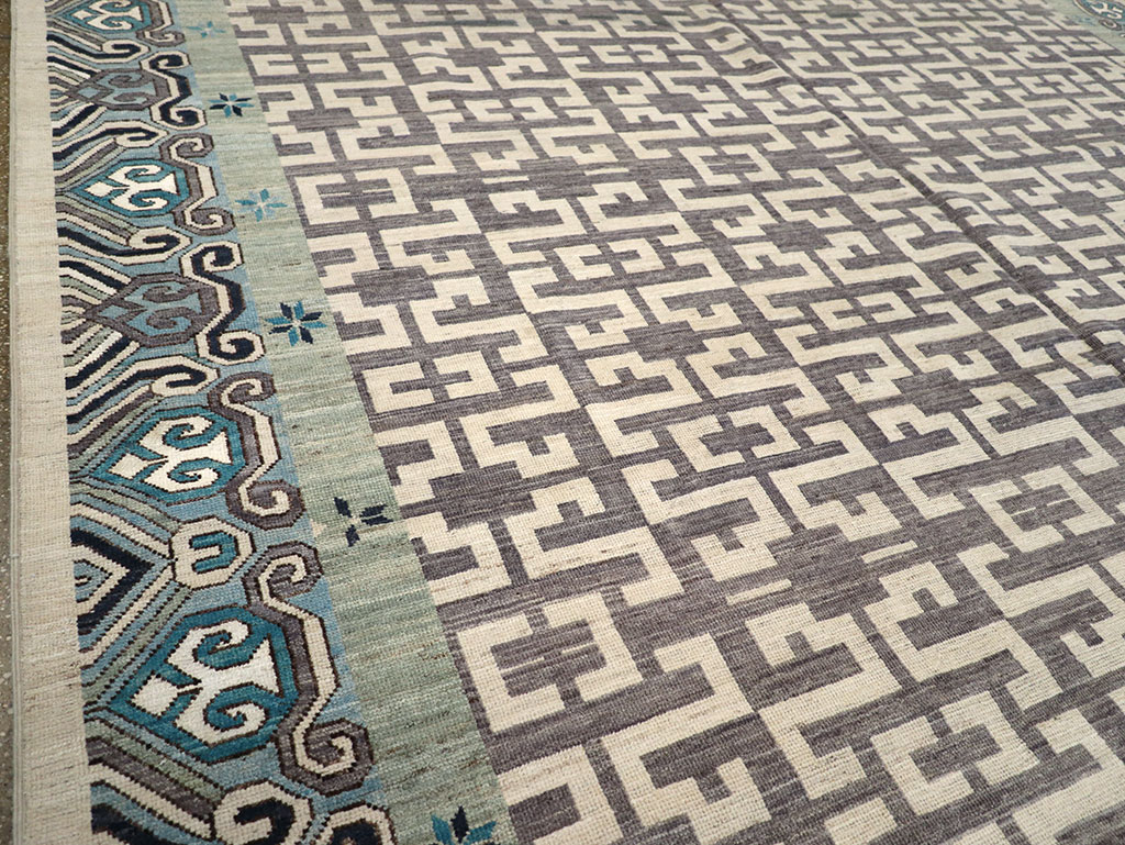 Modern East Turkestan Khotan Room Size Carpet, No.33216 - Galerie Shabab