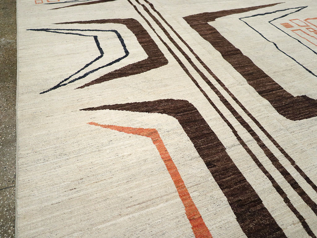 Modern Turkish Art Deco Room Size Carpet, No.33218 - Galerie Shabab