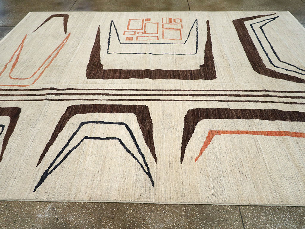 Modern Turkish Art Deco Room Size Carpet, No.33218 - Galerie Shabab