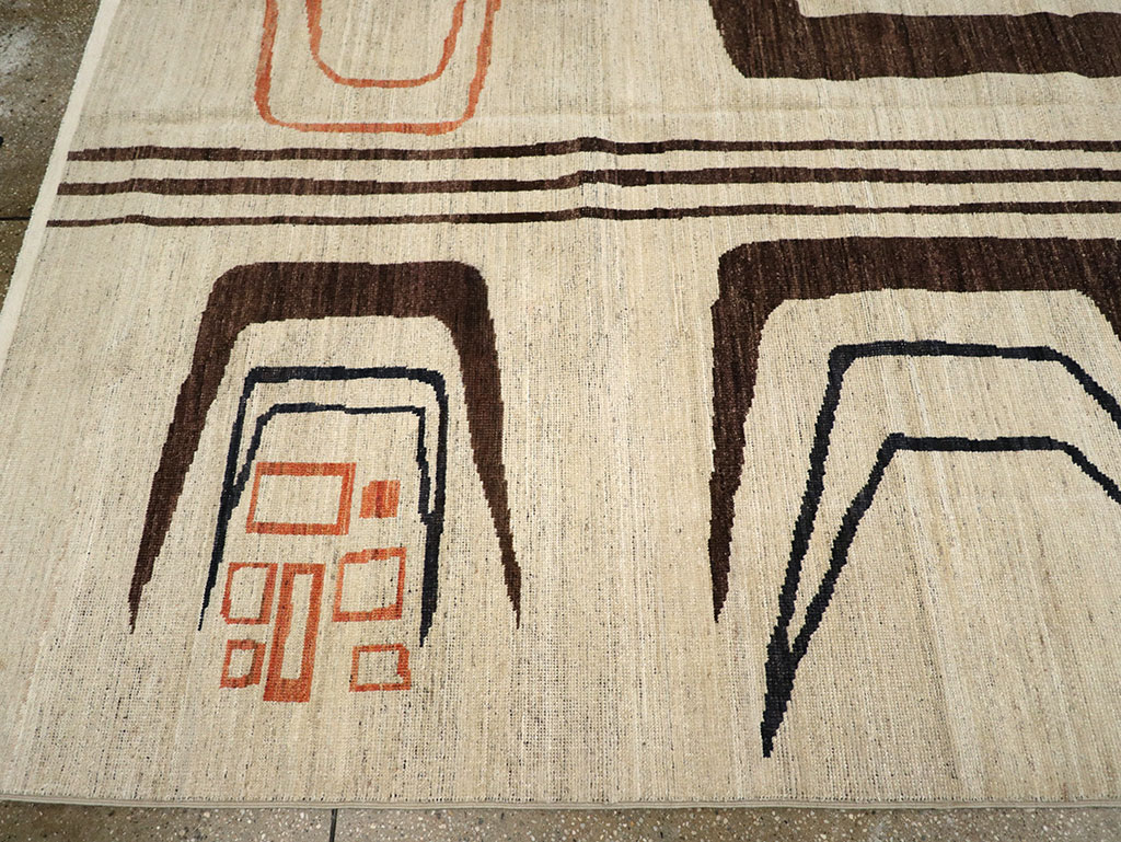 Modern Turkish Art Deco Room Size Carpet, No.33218 - Galerie Shabab
