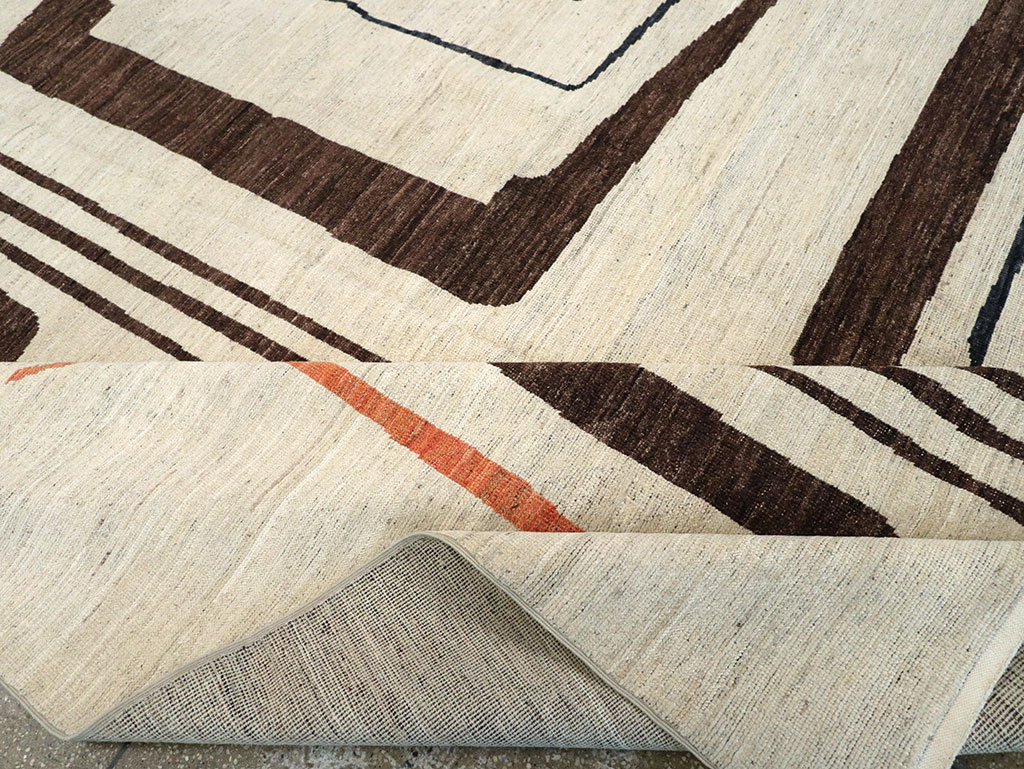 Modern Turkish Art Deco Room Size Carpet, No.33218 - Galerie Shabab