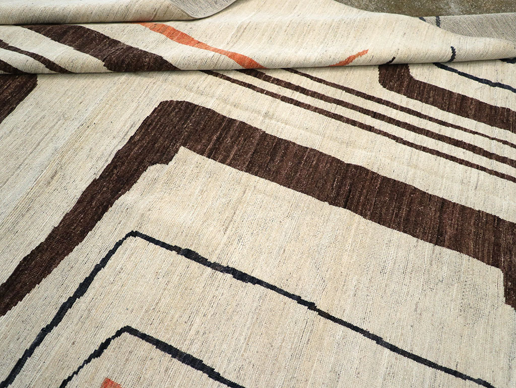 Modern Turkish Art Deco Room Size Carpet, No.33218 - Galerie Shabab