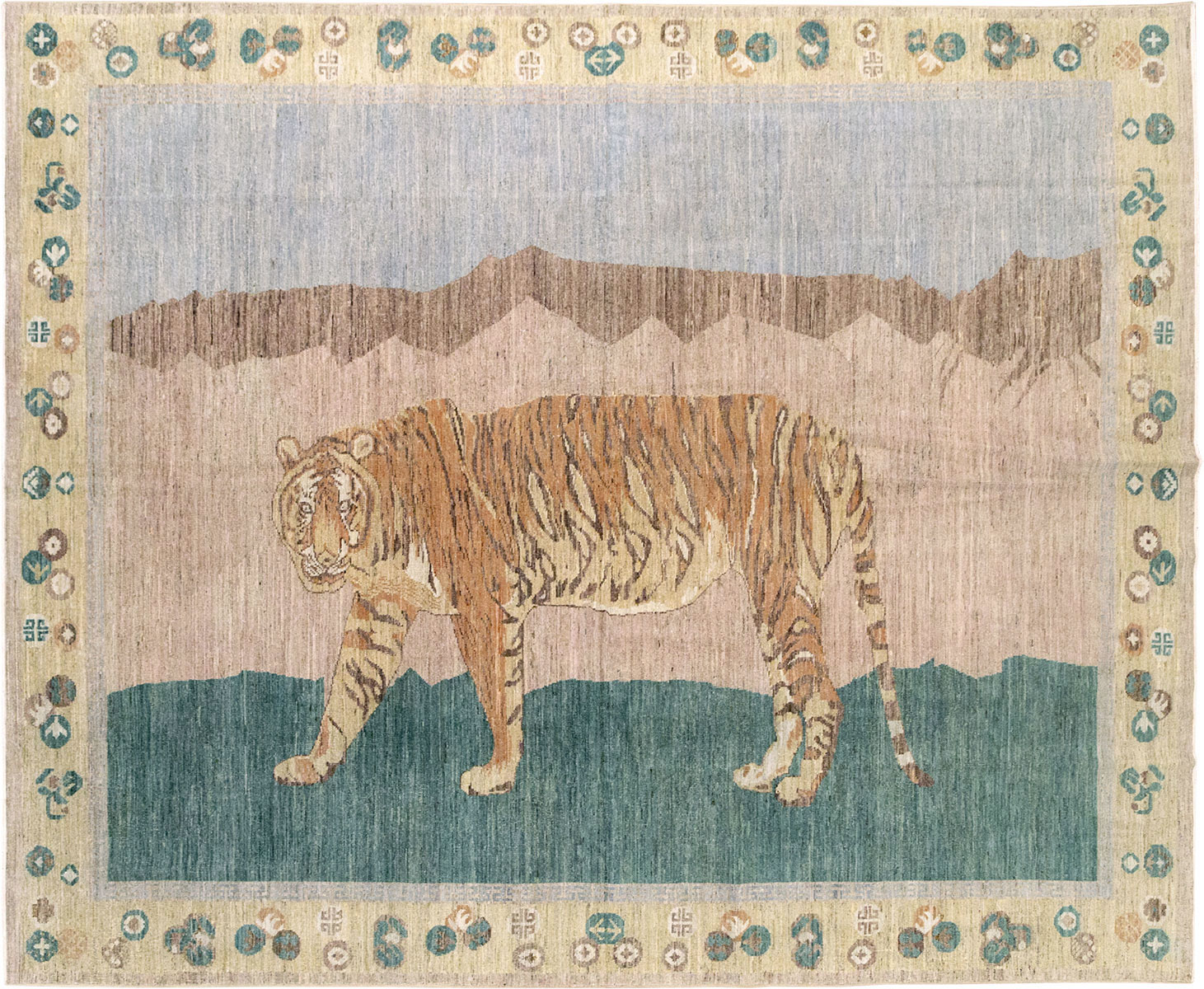 Modern East Turkestan Pictorial Khotan Room Size Carpet, No.33220 - Galerie Shabab