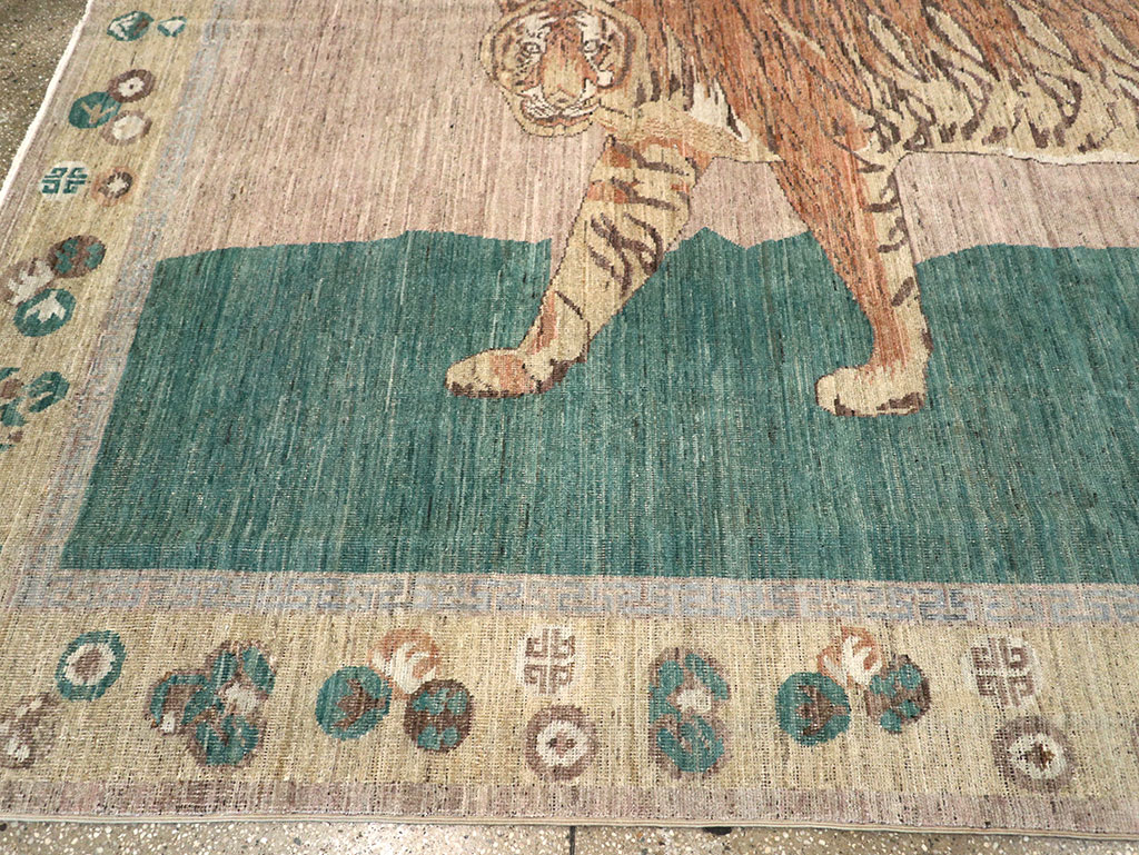 Modern East Turkestan Pictorial Khotan Room Size Carpet, No.33220 - Galerie Shabab