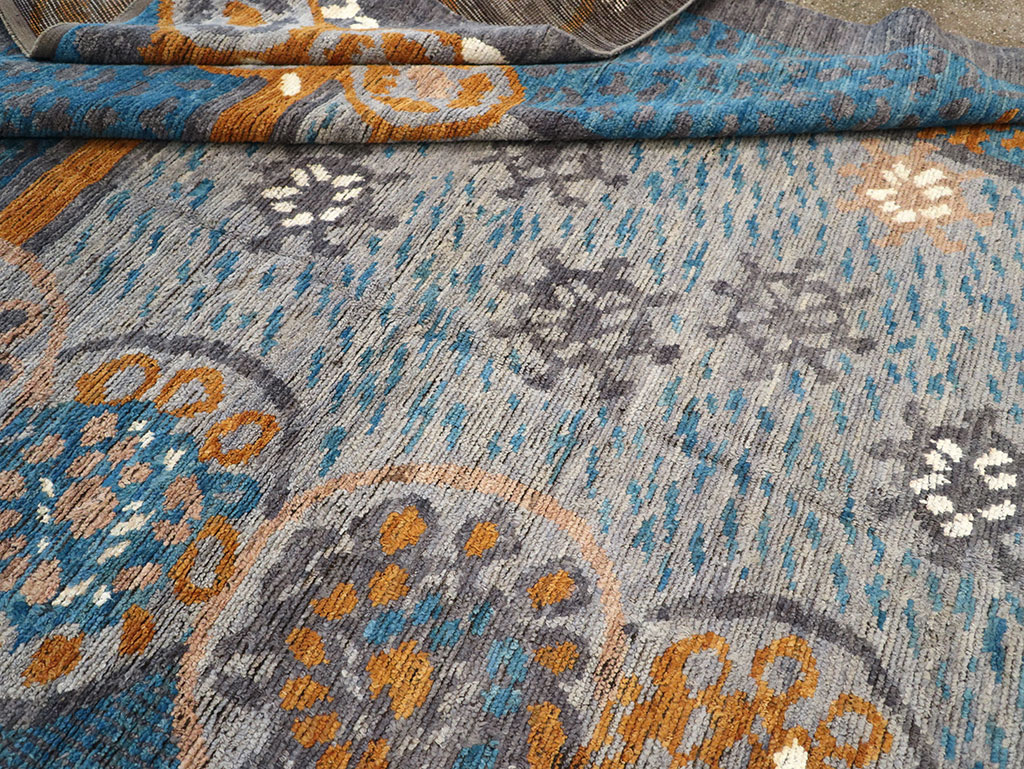 Modern East Turkestan Swedish Style Khotan Room Size Carpet, No.33224 - Galerie Shabab
