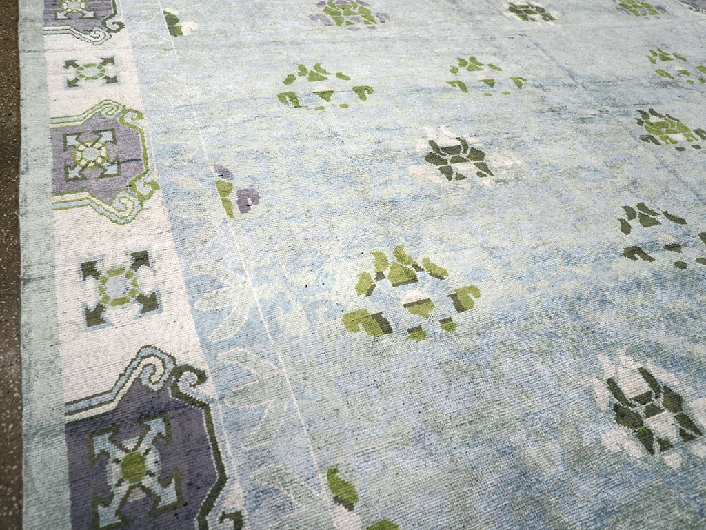 Modern East Turkestan Silk Khotan Room Size Carpet, No.33231 - Galerie Shabab
