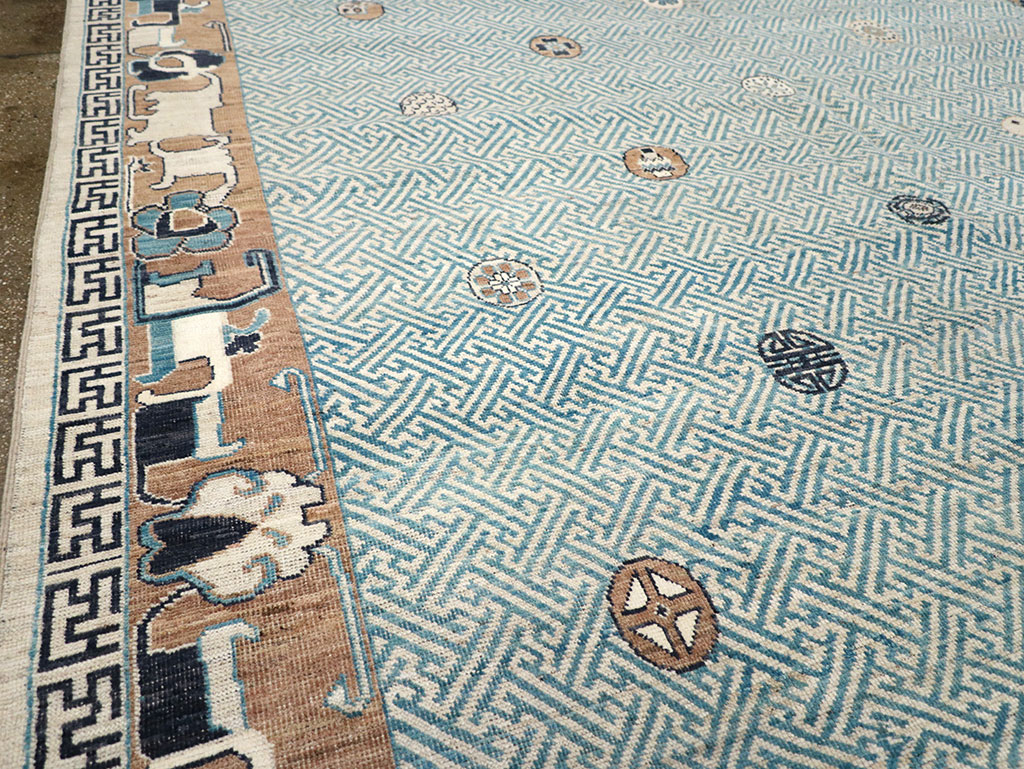 Modern East Turkestan Khotan Room Size Carpet, No.33232 - Galerie Shabab