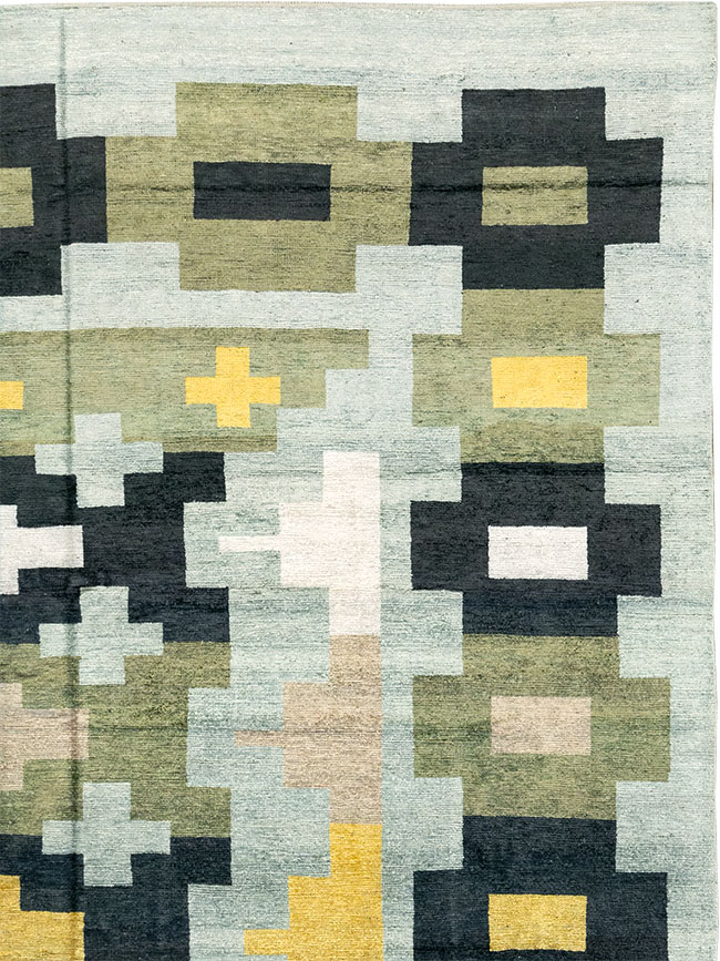 Modern East Turkestan Silk Khotan Room Size Carpet, No.33233 - Galerie Shabab