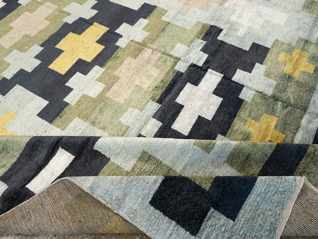 Modern East Turkestan Silk Khotan Room Size Carpet, No.33233 - Galerie Shabab