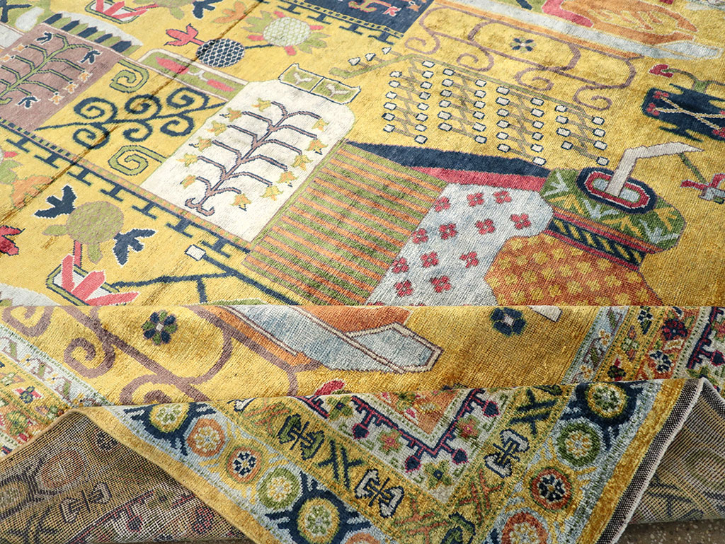 Modern East Turkestan Silk Khotan Room Size Carpet, No.33234 - Galerie Shabab