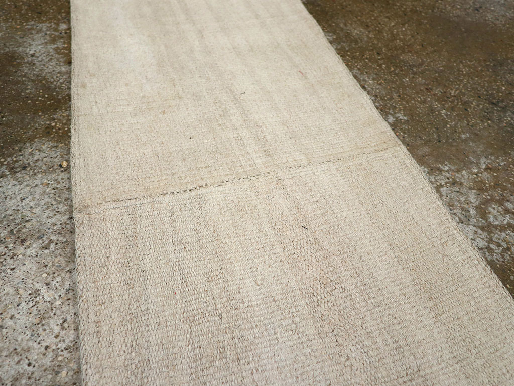 Vintage Turkish Flatweave Kilim Small Runner, No.33236 - Galerie Shabab